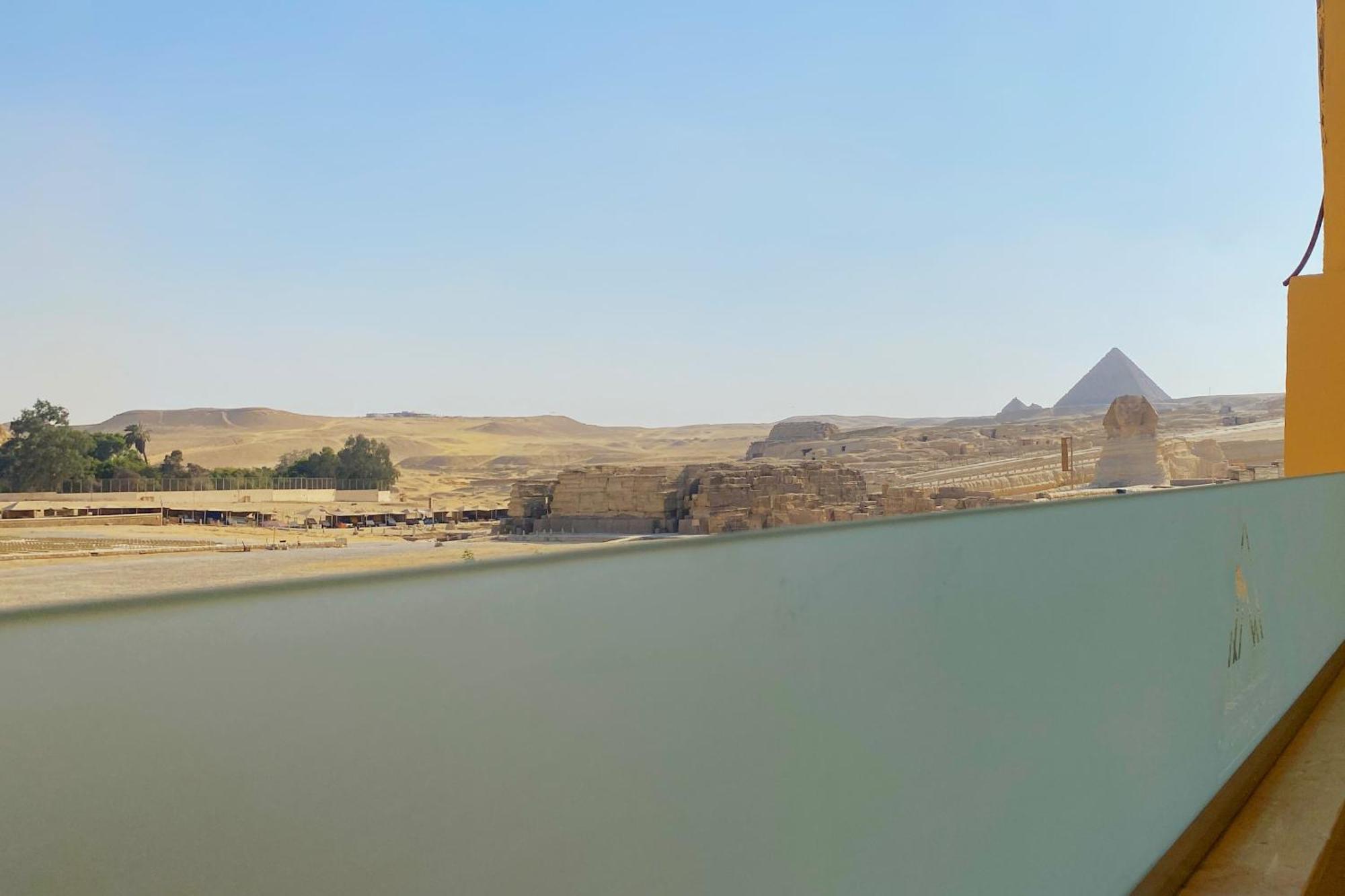 Seven Pyramids Panoramic View Inn Kafrat al Jabal Room photo