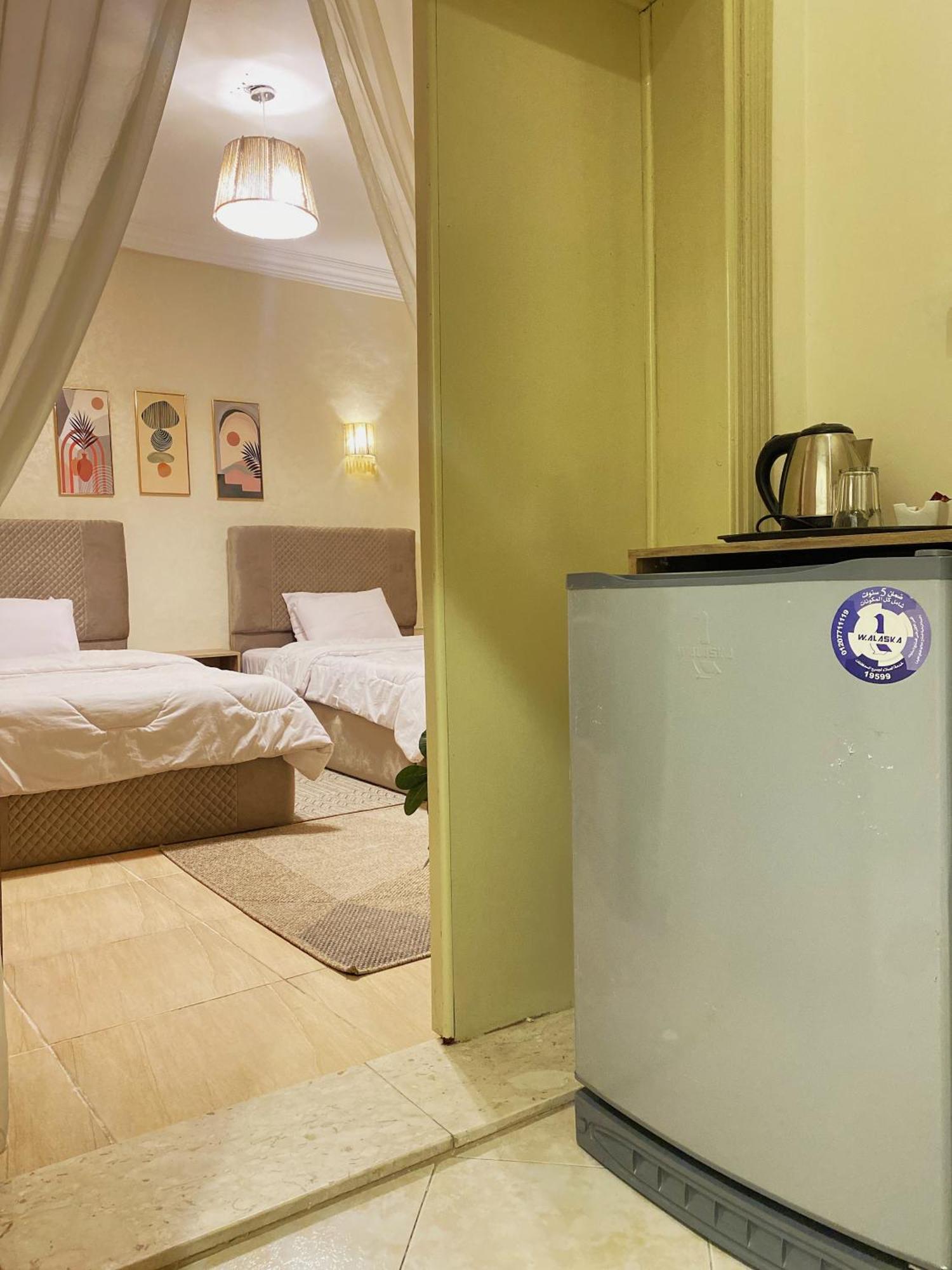 Seven Pyramids Panoramic View Inn Kafrat al Jabal Room photo