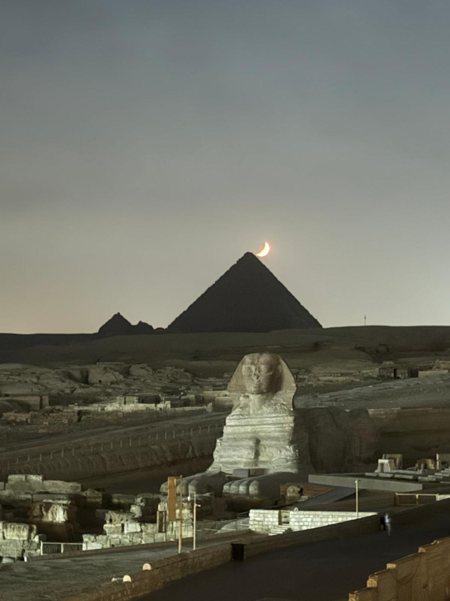 Seven Pyramids Panoramic View Inn Kafrat al Jabal Exterior photo