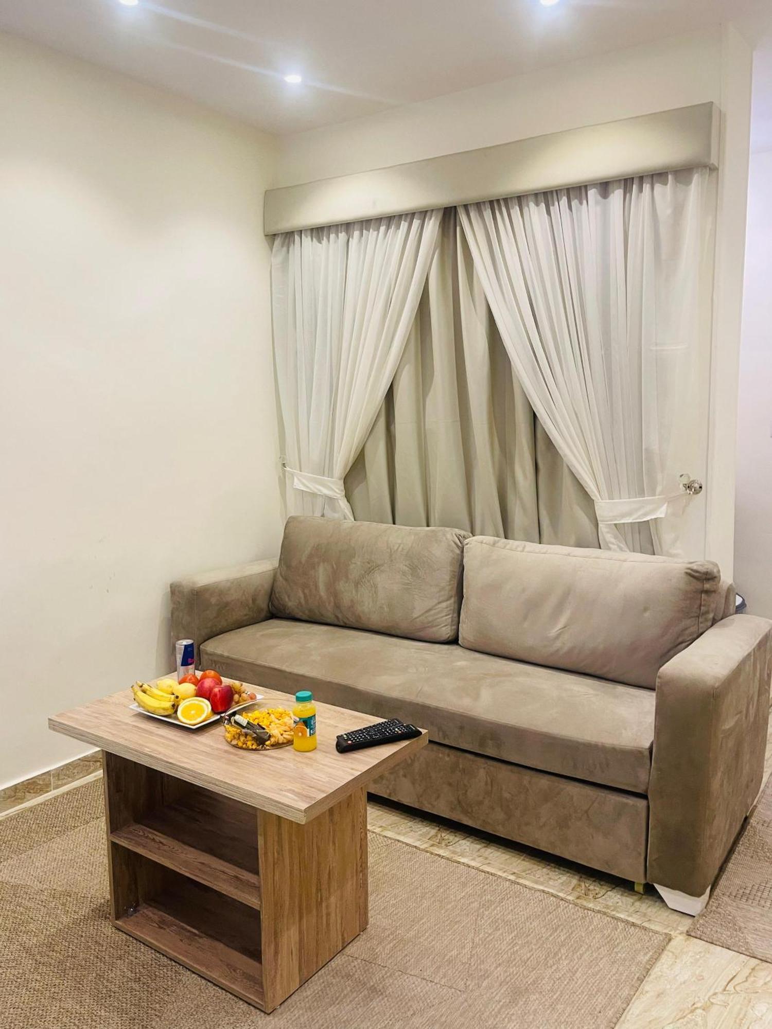 Seven Pyramids Panoramic View Inn Kafrat al Jabal Exterior photo